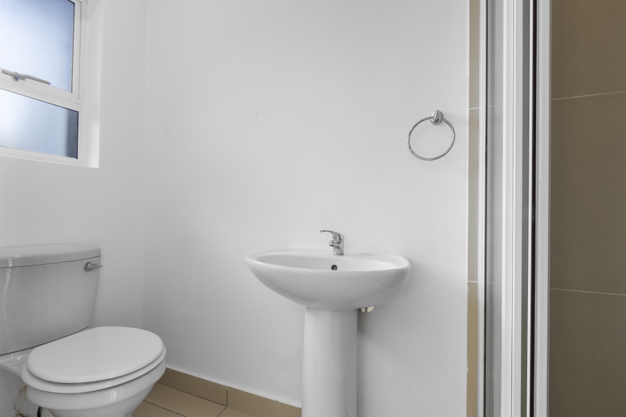 1 Bedroom Property for Sale in Heathfield Western Cape